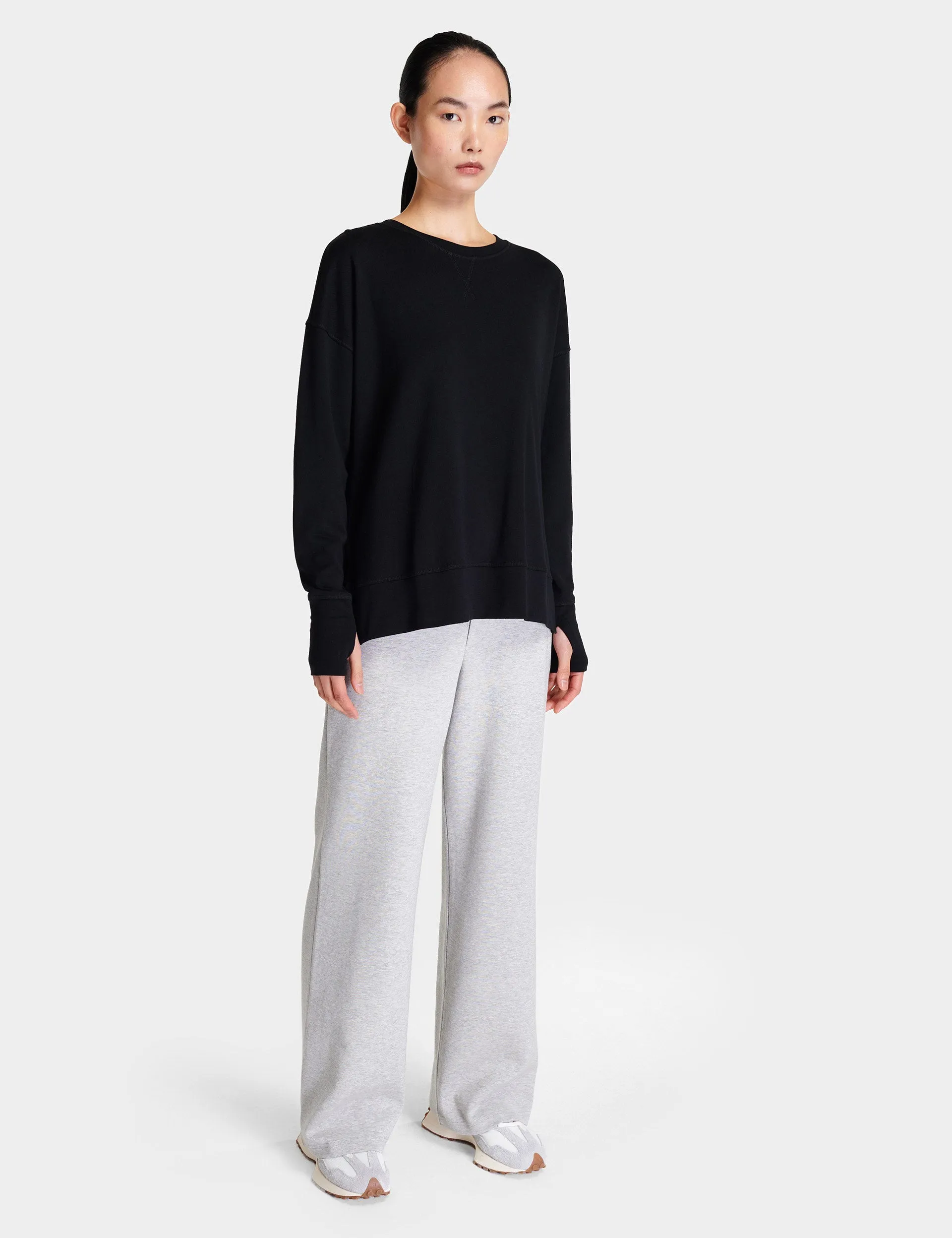 After Class Longline Sweatshirt - Schwarz