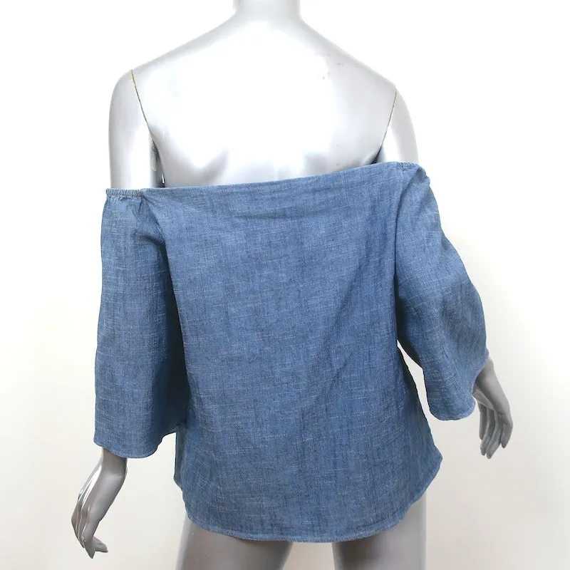 Alice   Olivia Off-the-Shoulder Top Christy Chambray Leinen-Mix Größe L