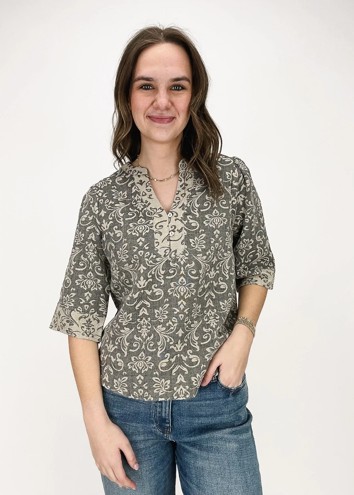Amanda Blumen Top