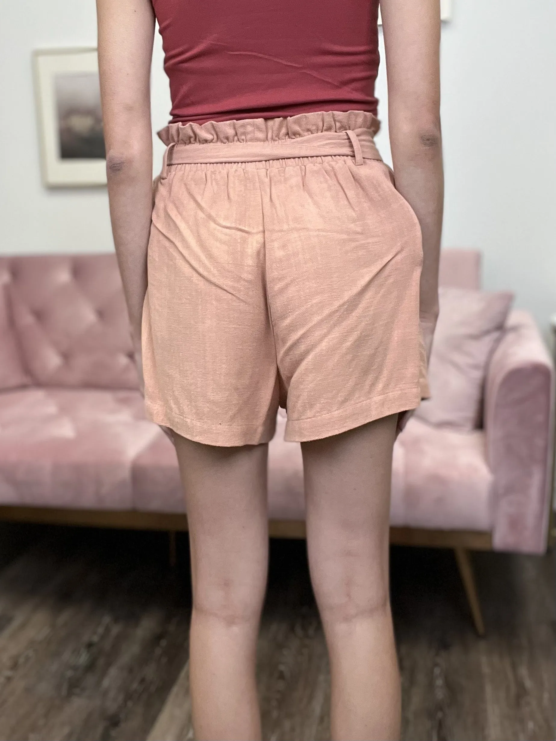 Avery Damen Rüschenbund Leinen Shorts