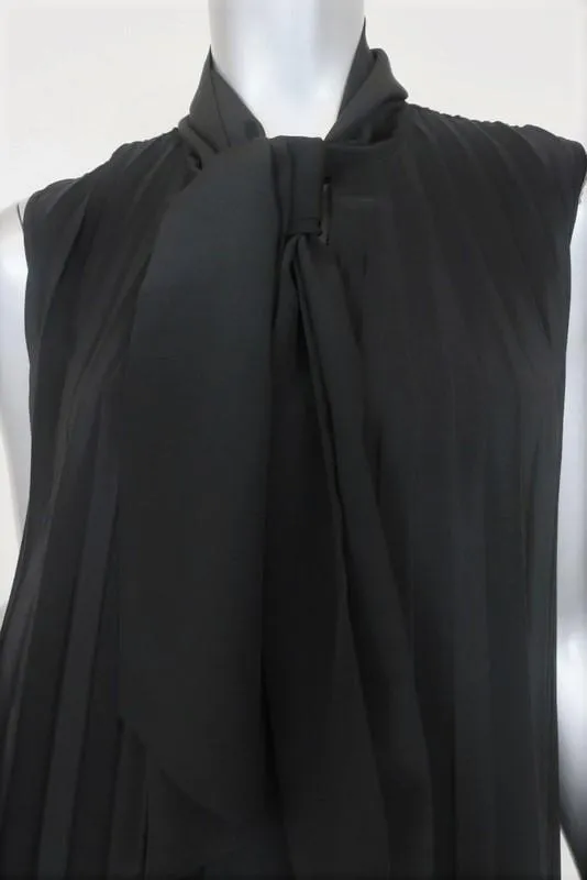 Co Bindungskragen Top Schwarz Plissierte Seide Größe Small Ärmellose Bluse
