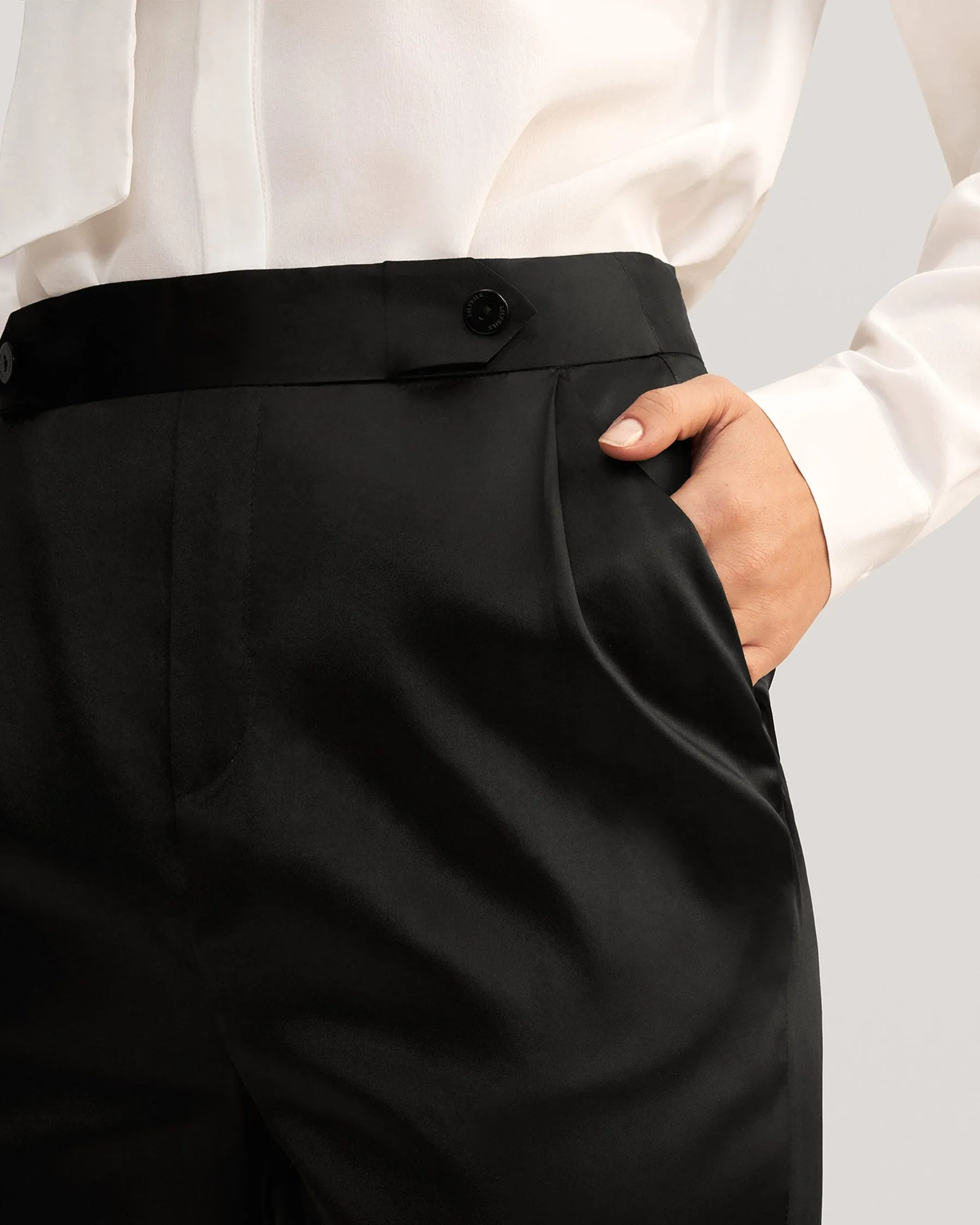 Bequeme Seiden-Zigarettenhosen für Damen