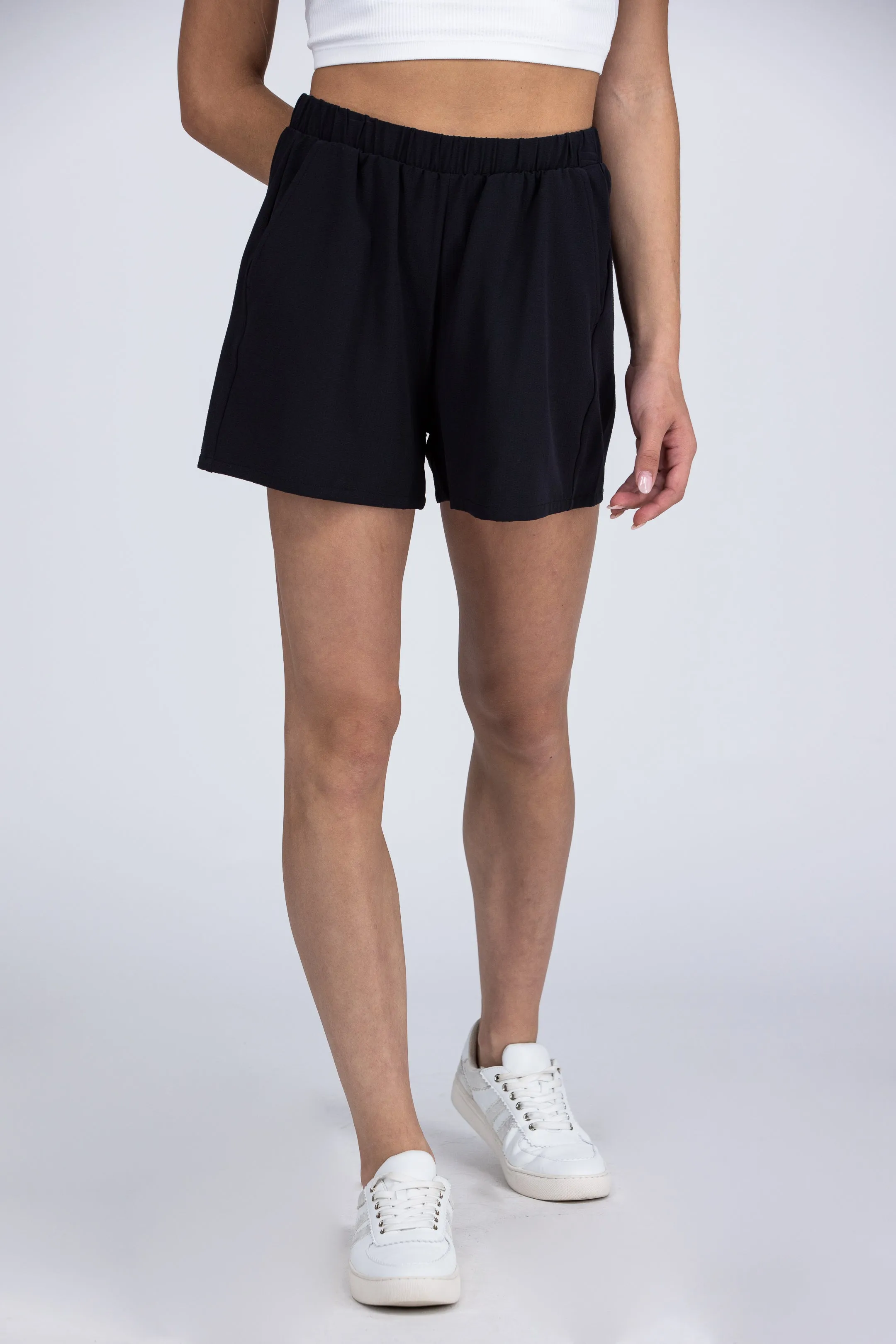Crinkle it Up Damen Relaxed High Waisted Shorts