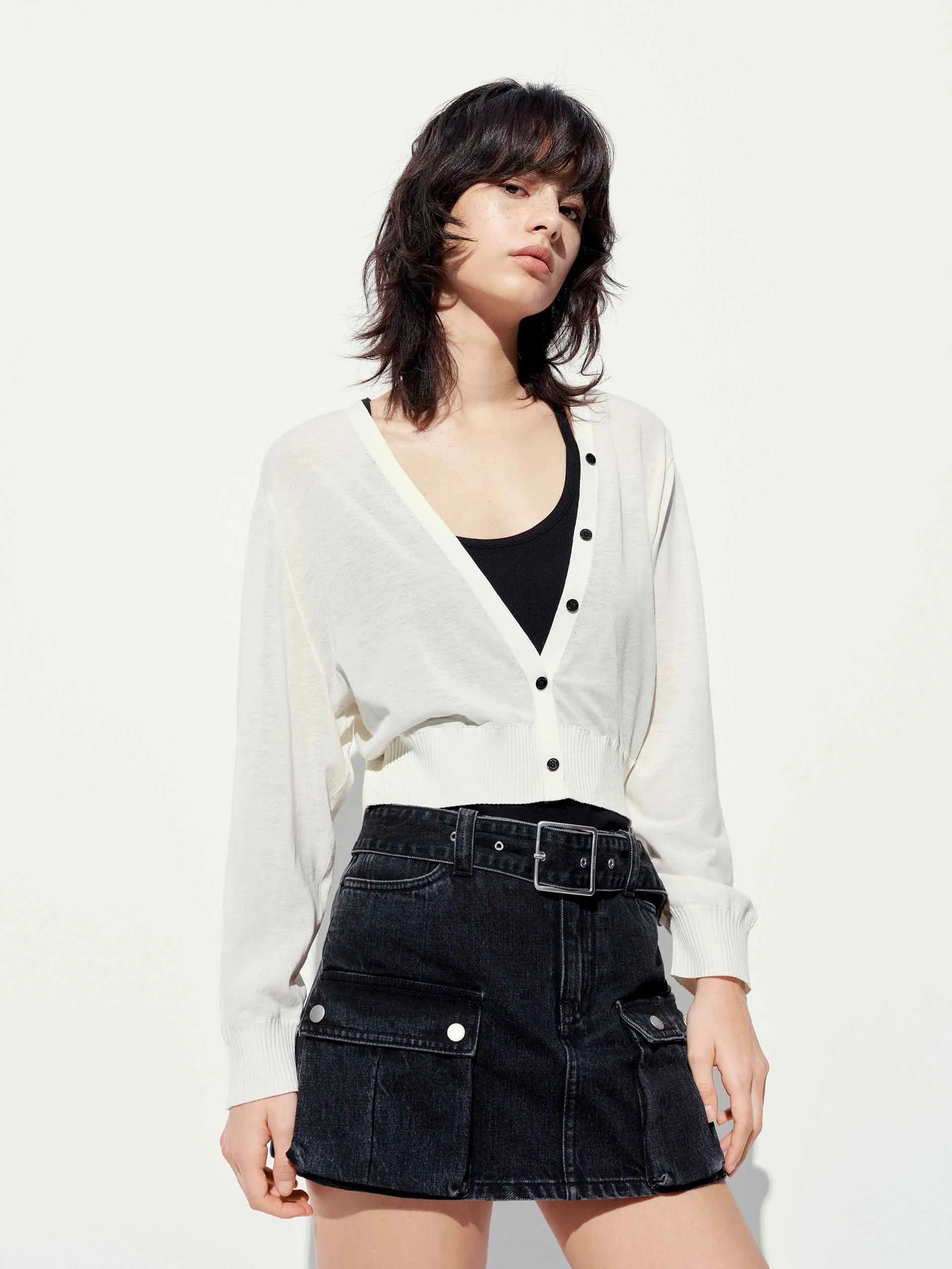 Gekürzter V-Ausschnitt Strickcardigan