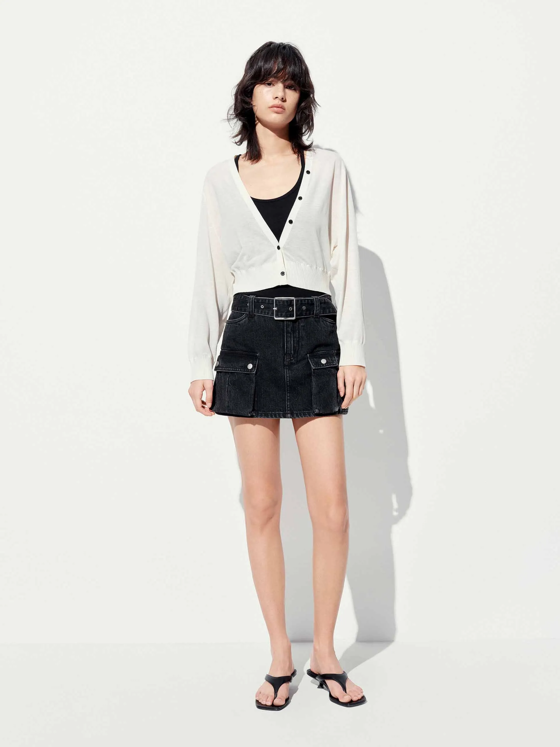 Gekürzter V-Ausschnitt Strickcardigan