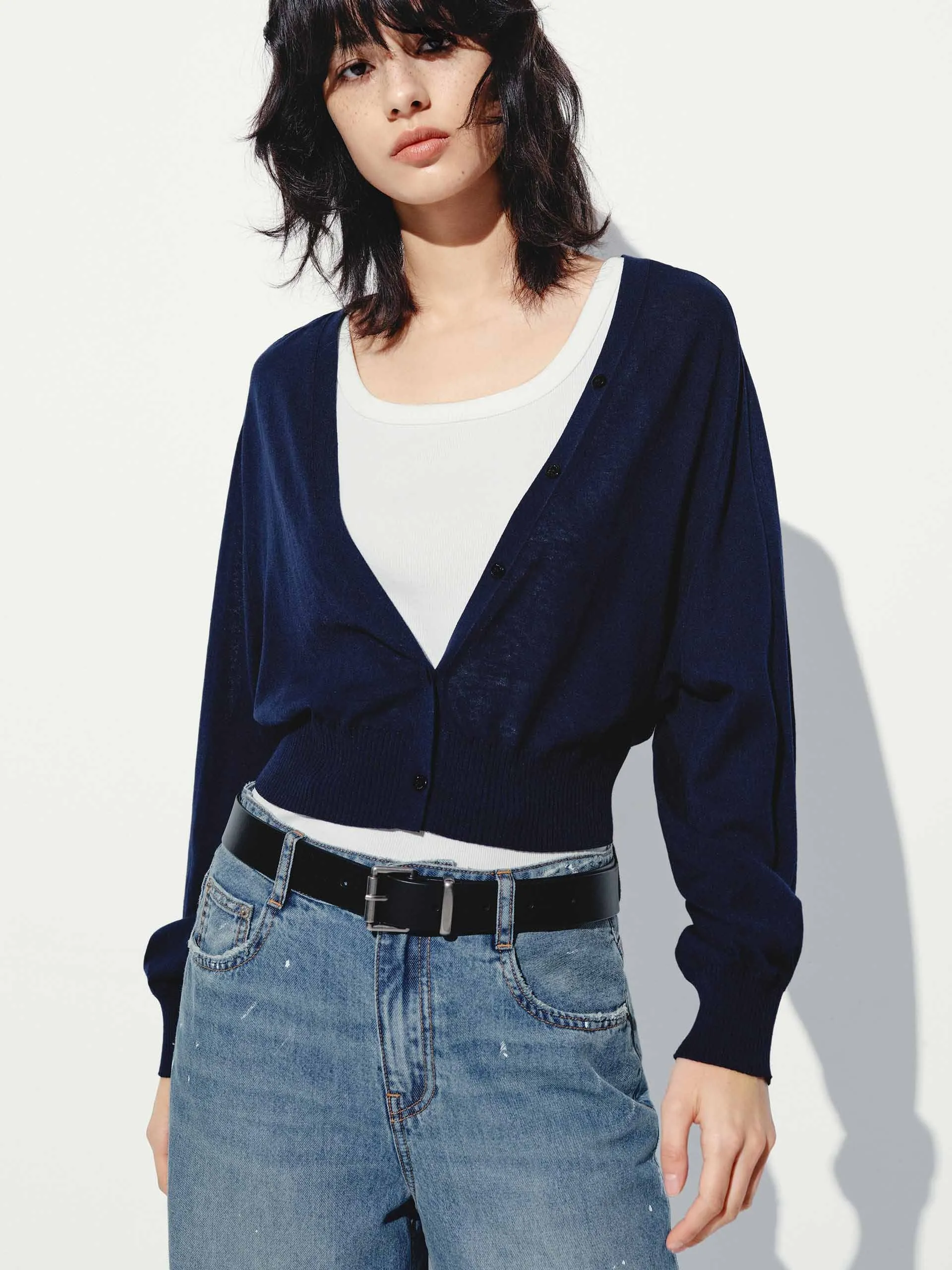 Gekürzter V-Ausschnitt Strickcardigan