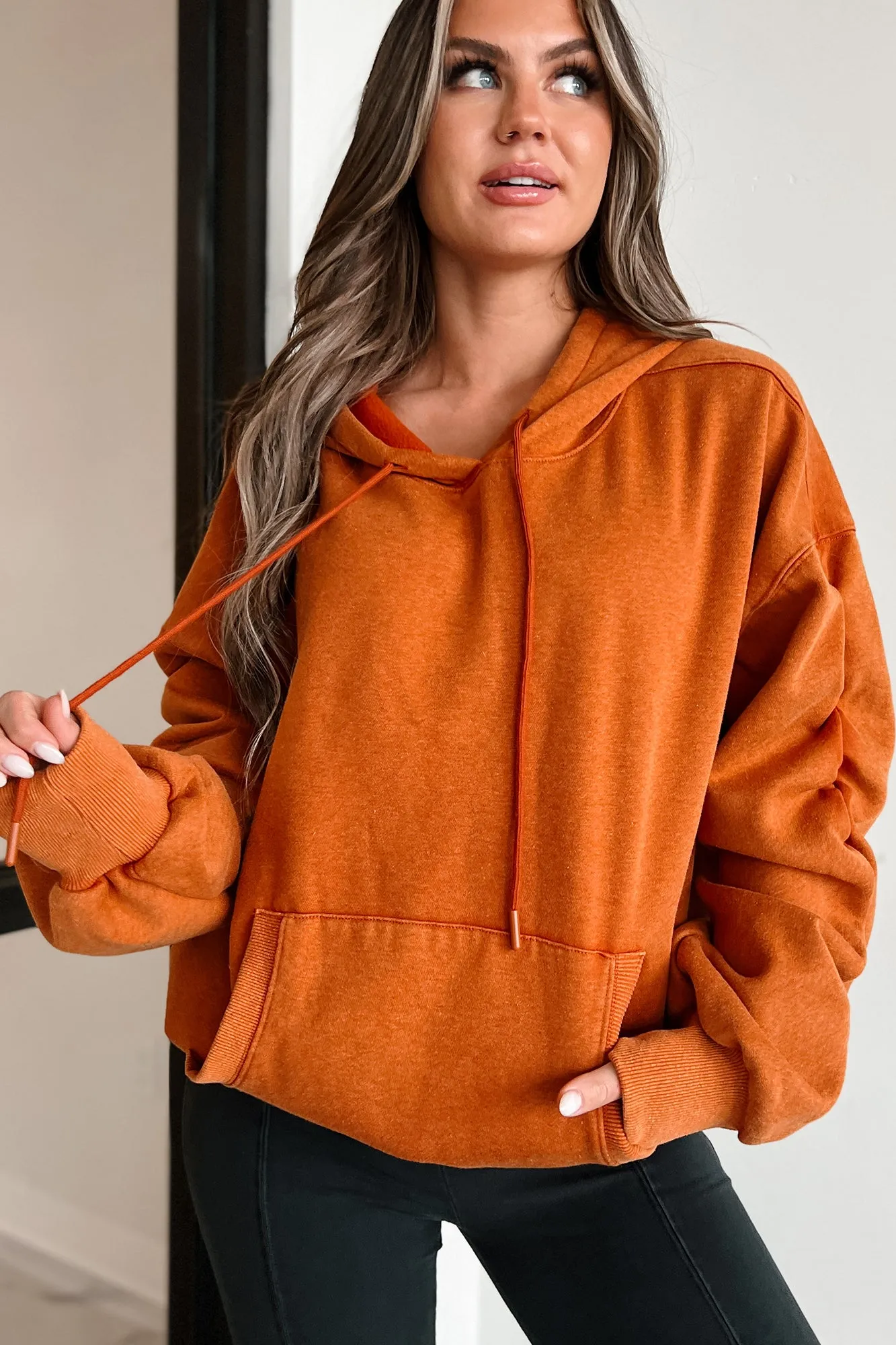 Flieh vor der Realität Rüschenärmel Kapuzenpullover (Vintage Rost)
