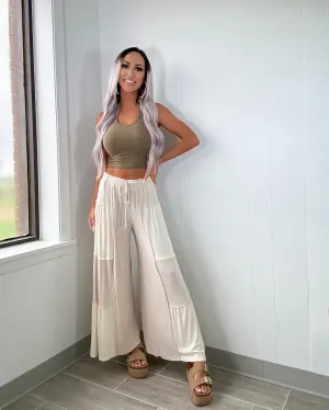 Flirty Feeling Colorblock Hose - Sandbeige