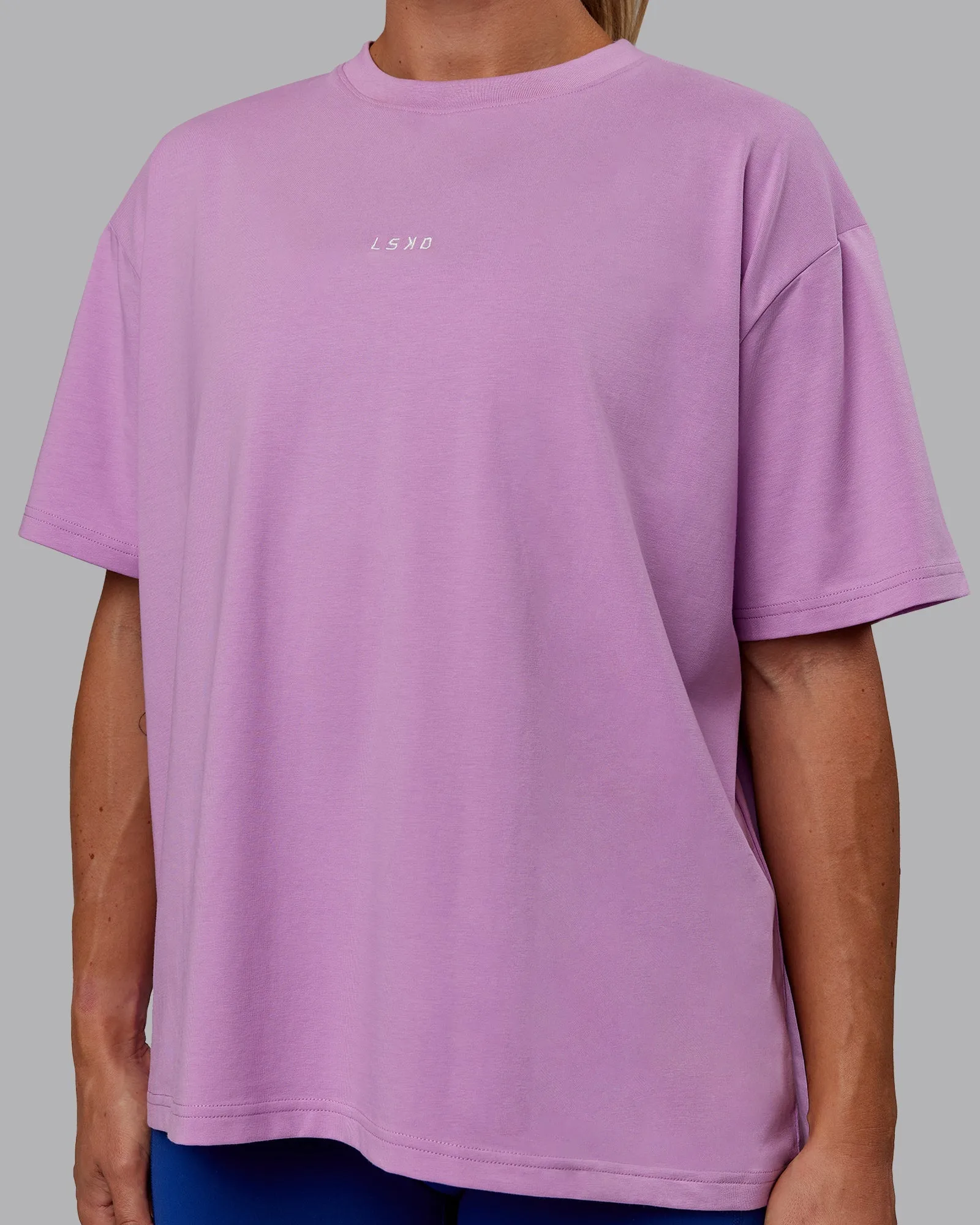 Go-To FLXCotton Übergroßes T-Shirt - Hellviolett-Weiß