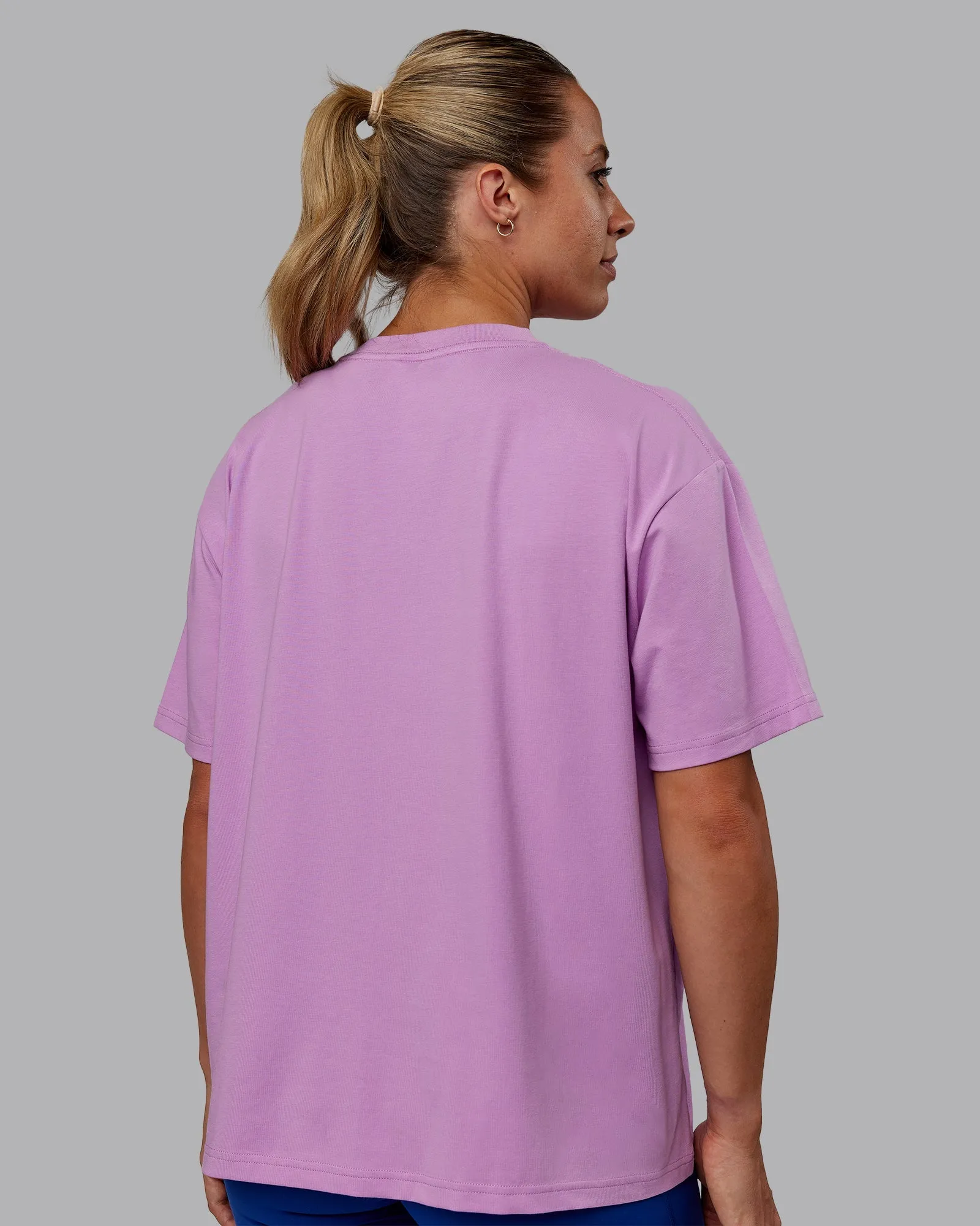 Go-To FLXCotton Übergroßes T-Shirt - Hellviolett-Weiß