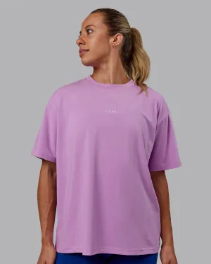 Go-To FLXCotton Übergroßes T-Shirt - Hellviolett-Weiß