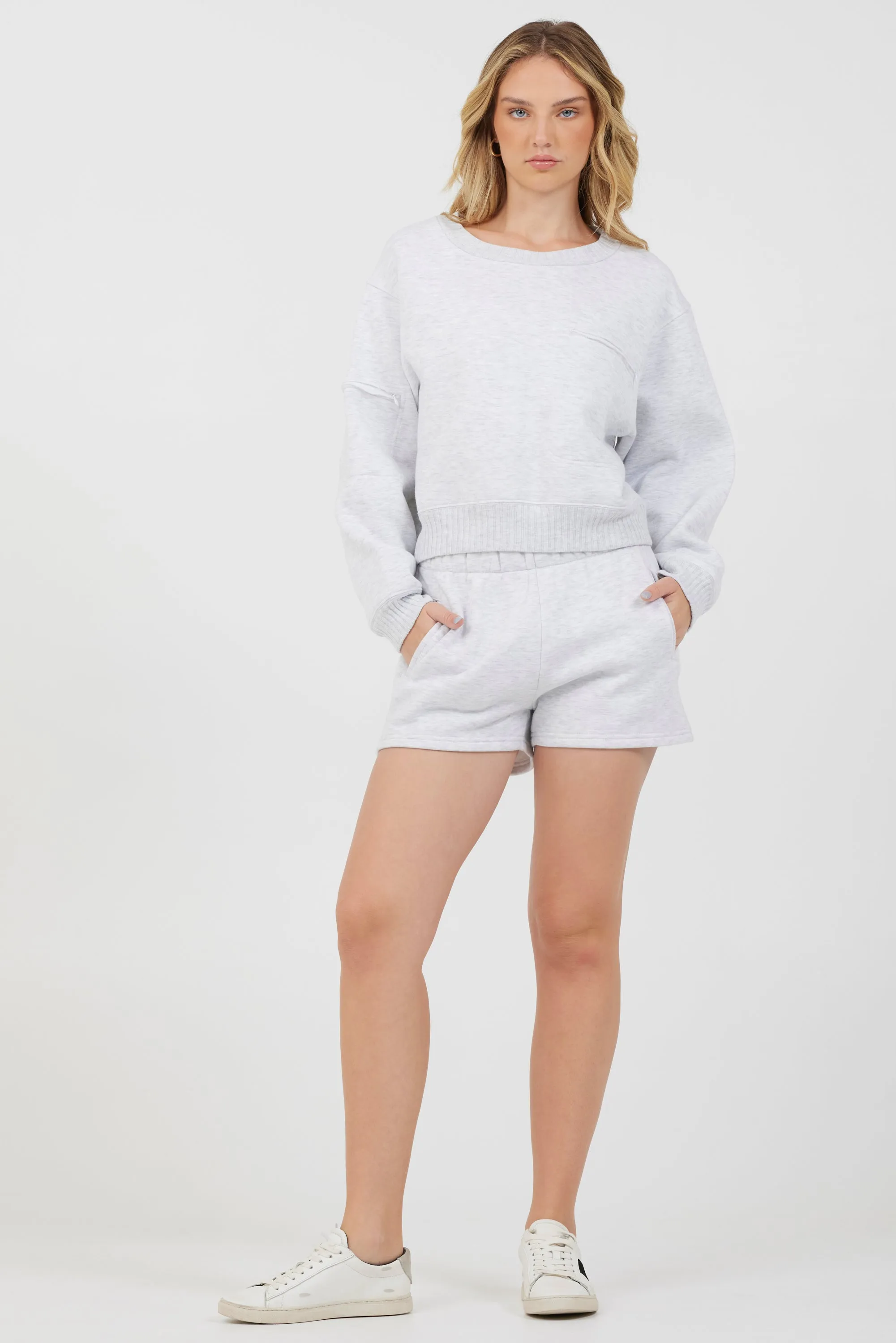 Grauer Eiszapfen Essential Fleece Crewneck