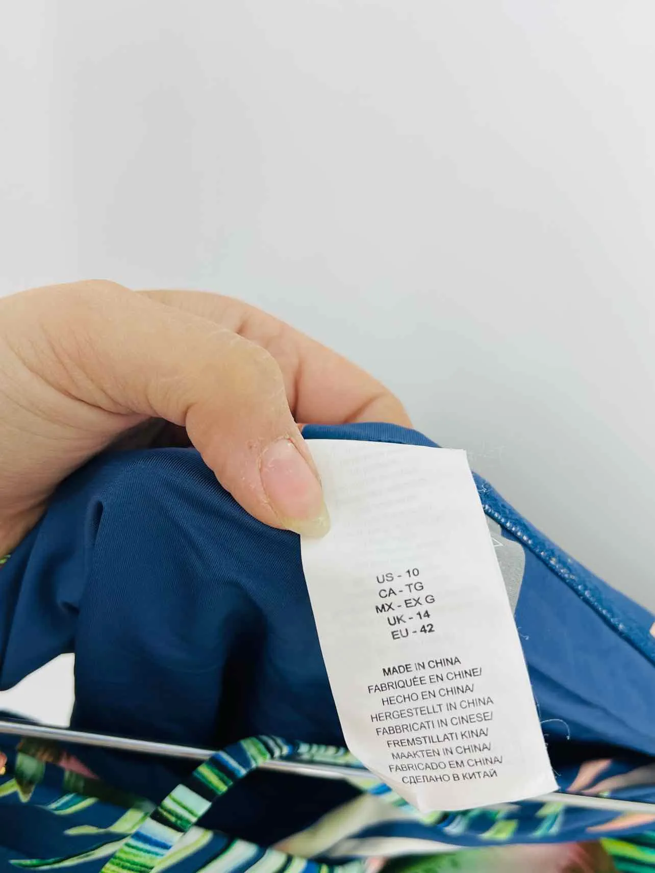 La Blanca Größe 10 Schiefer/Multi Tropische Badebekleidung 2-teiliger Badeanzug
