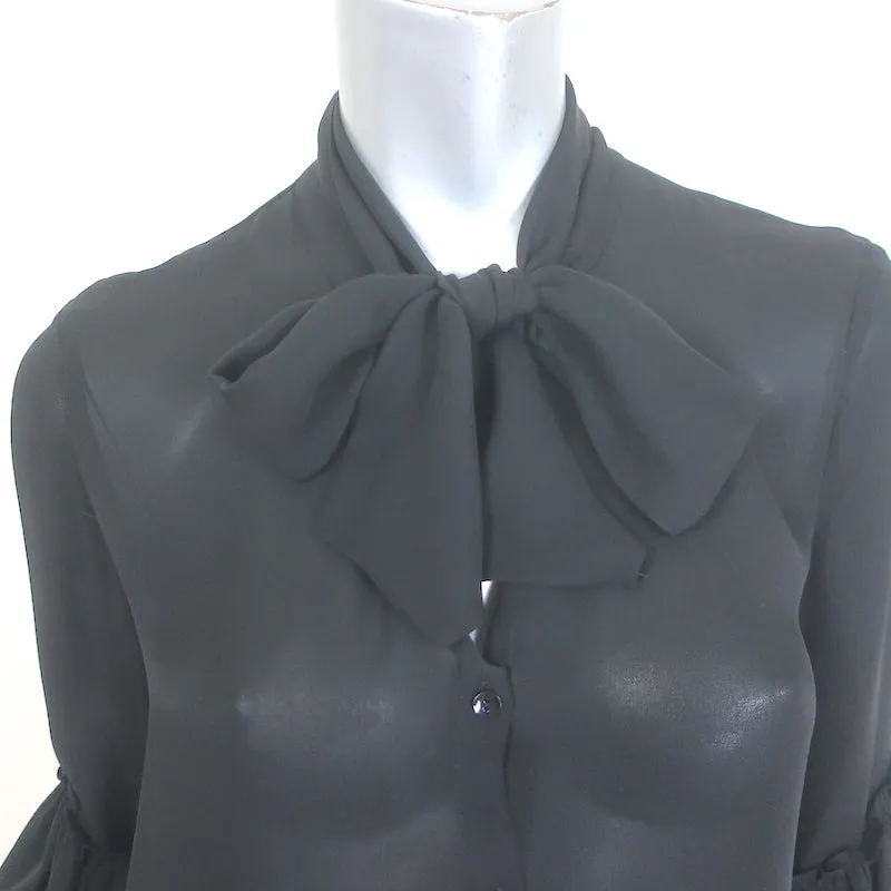 L'Agence Desa Pussy Bow Bluse Schwarz Seide Größe Small Rüschenärmeliges Oberteil