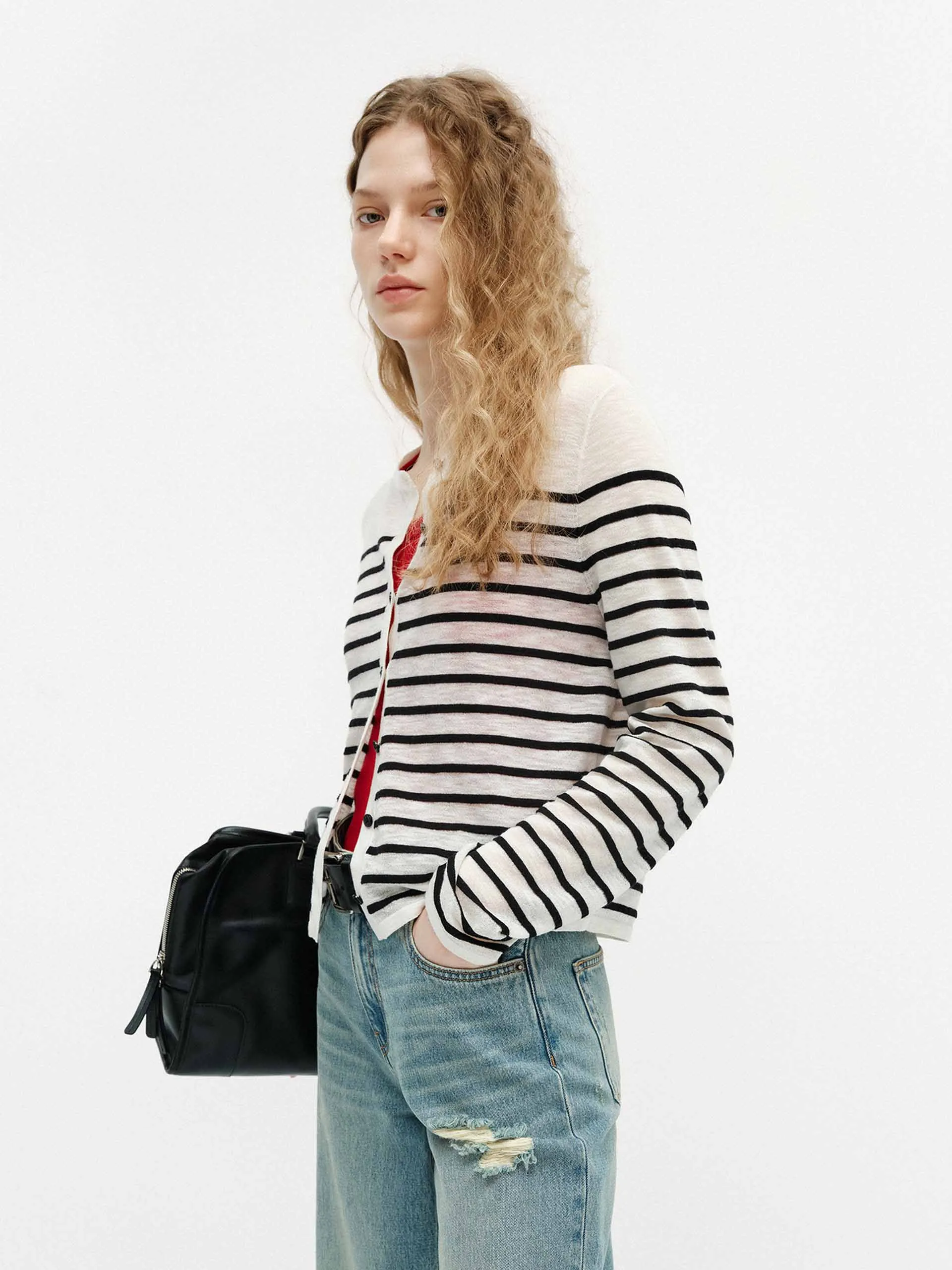 Leichter gestreifter Cardigan