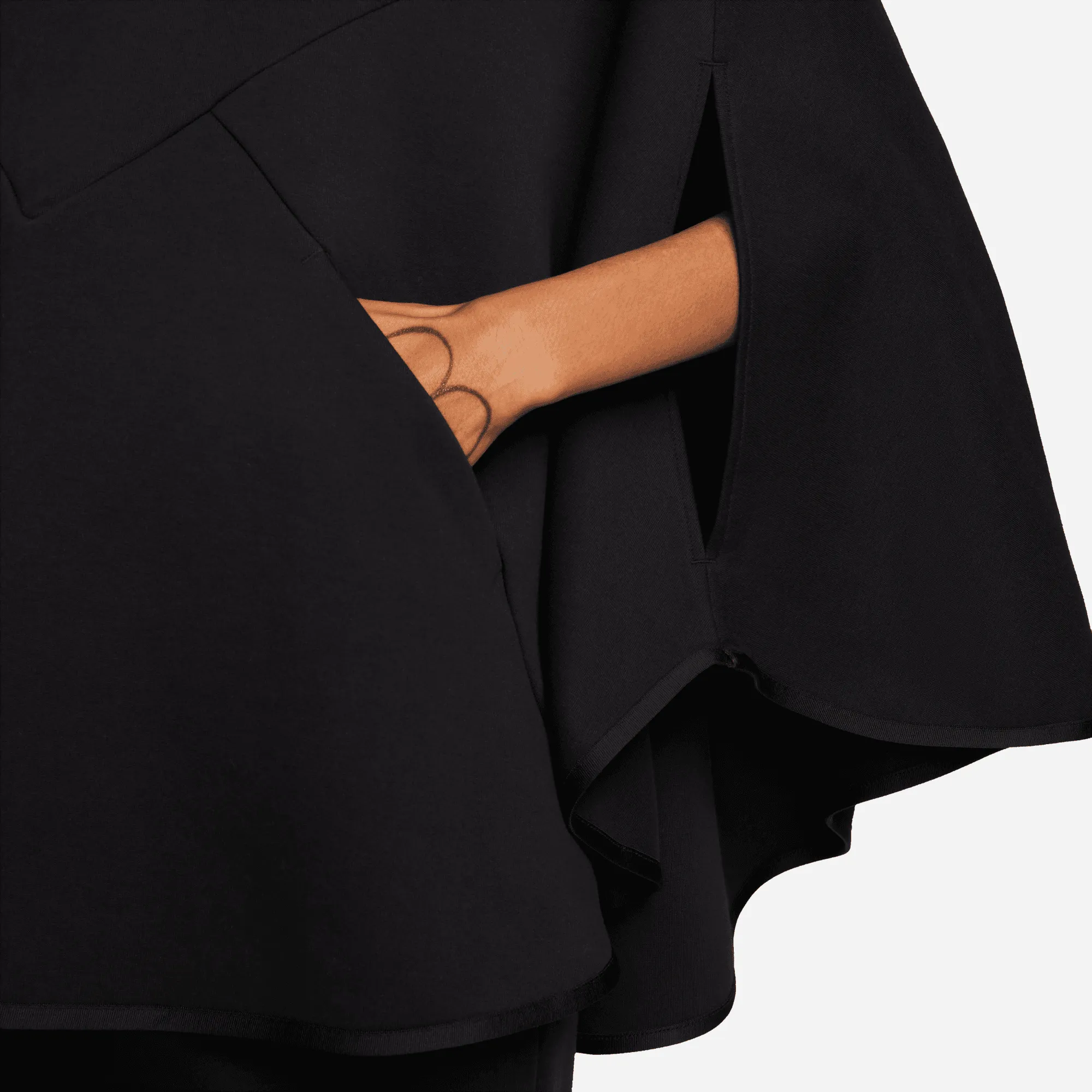 NIKE SW TECH FLEECE (SCHWARZ)