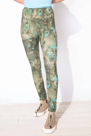 On The Move Marmorierte Leggings In Oliv