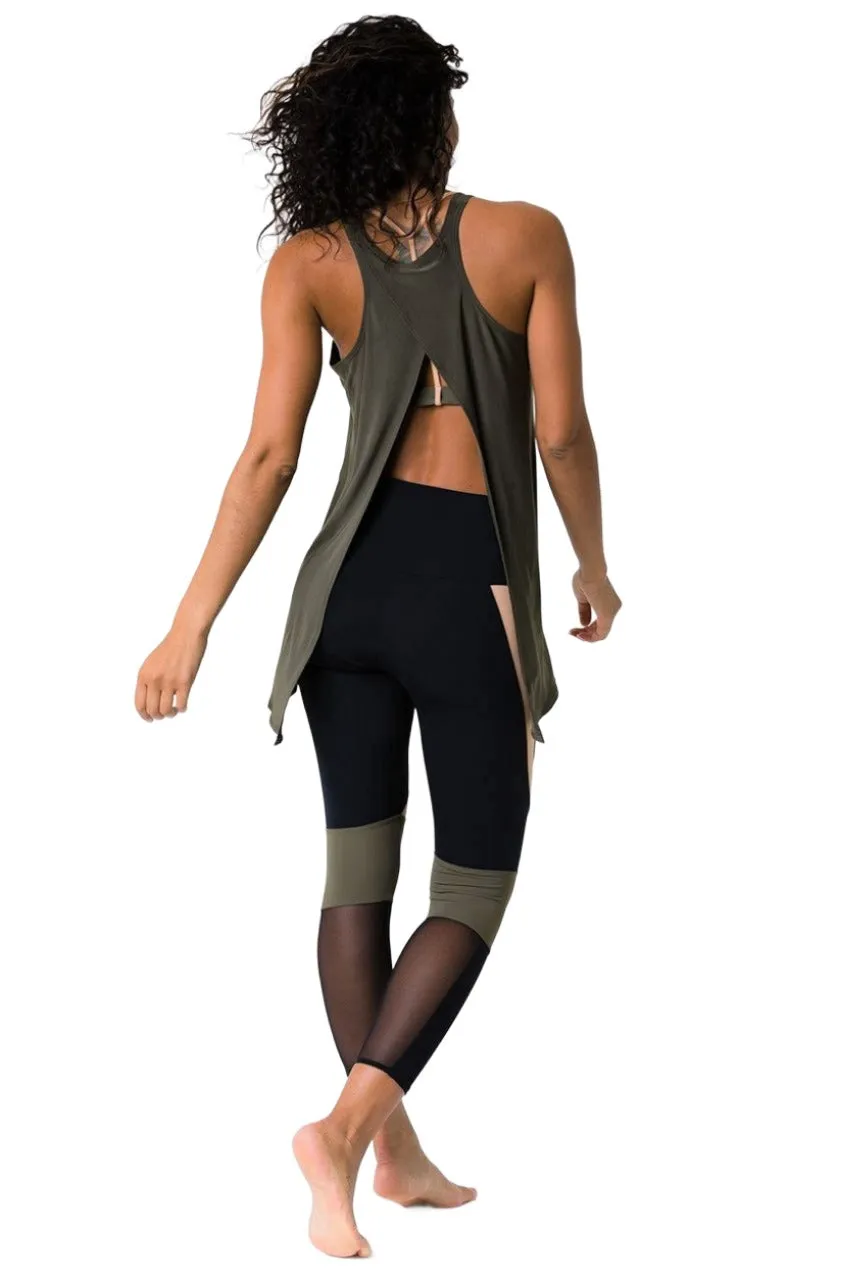 Onzie Hot Yoga 3109 Rückentieftes Tanktop S-M-L Sepia