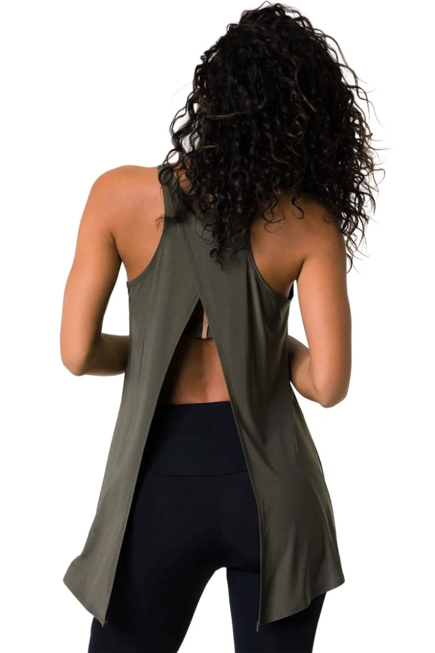 Onzie Hot Yoga 3109 Rückentieftes Tanktop S-M-L Sepia