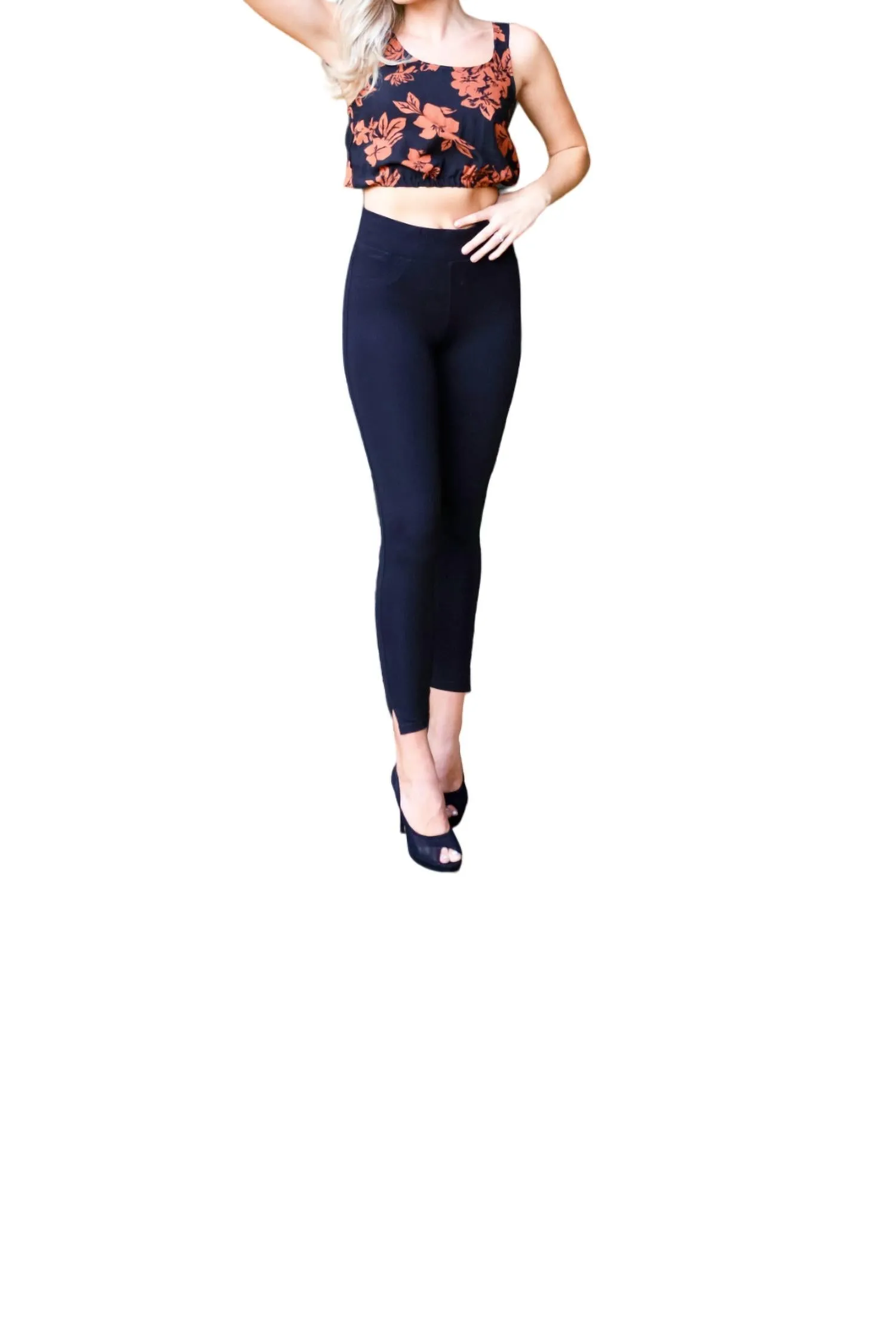 Perfekte schwarze Skinny-Hosen mit mittlerer Taillenhöhe