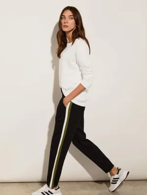 Petite Jay LENZING™ ECOVERO™ Seitensaum-Slimfit-Hose | Kaviar Schwarz & Olive