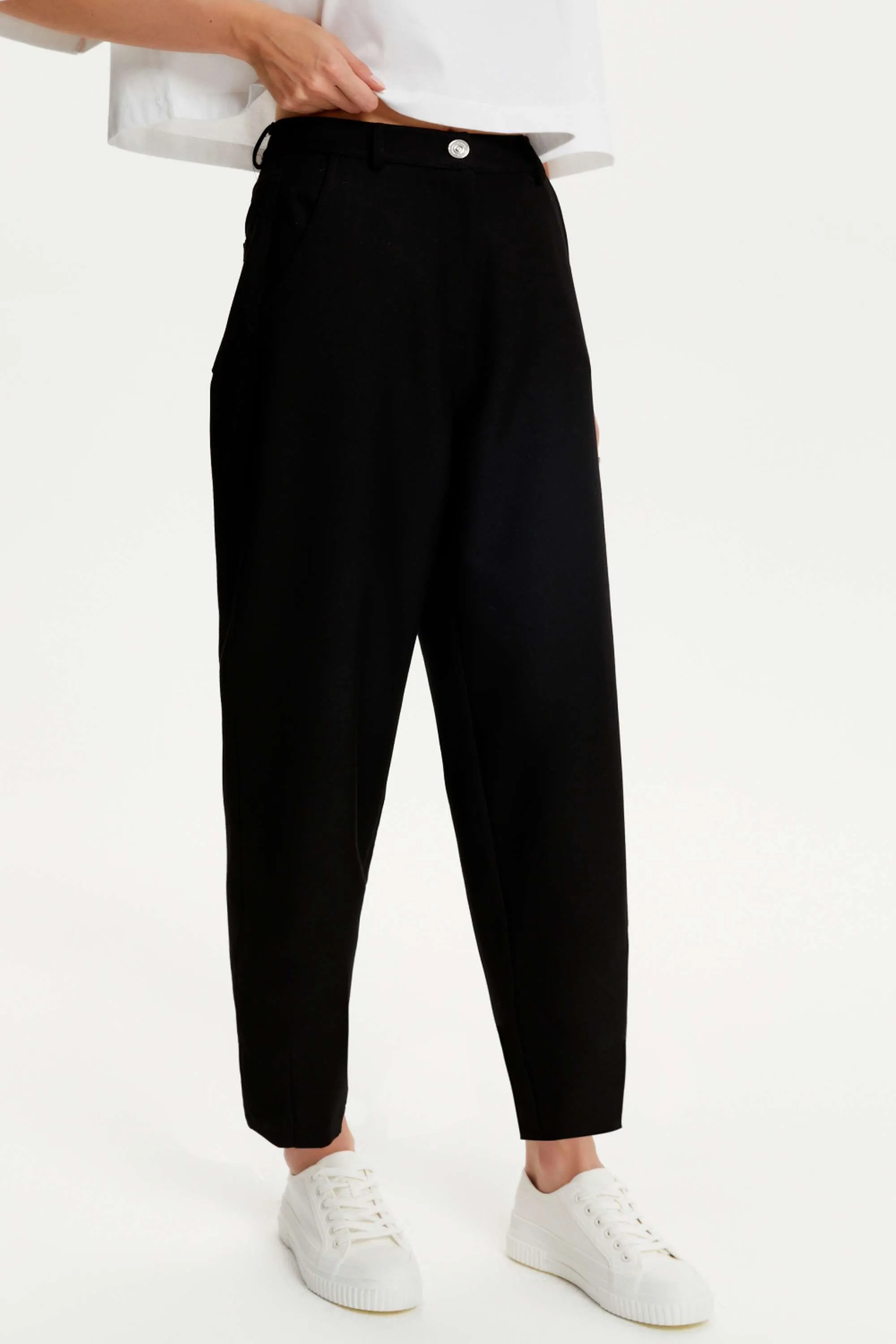 Faltige Schlaffhose