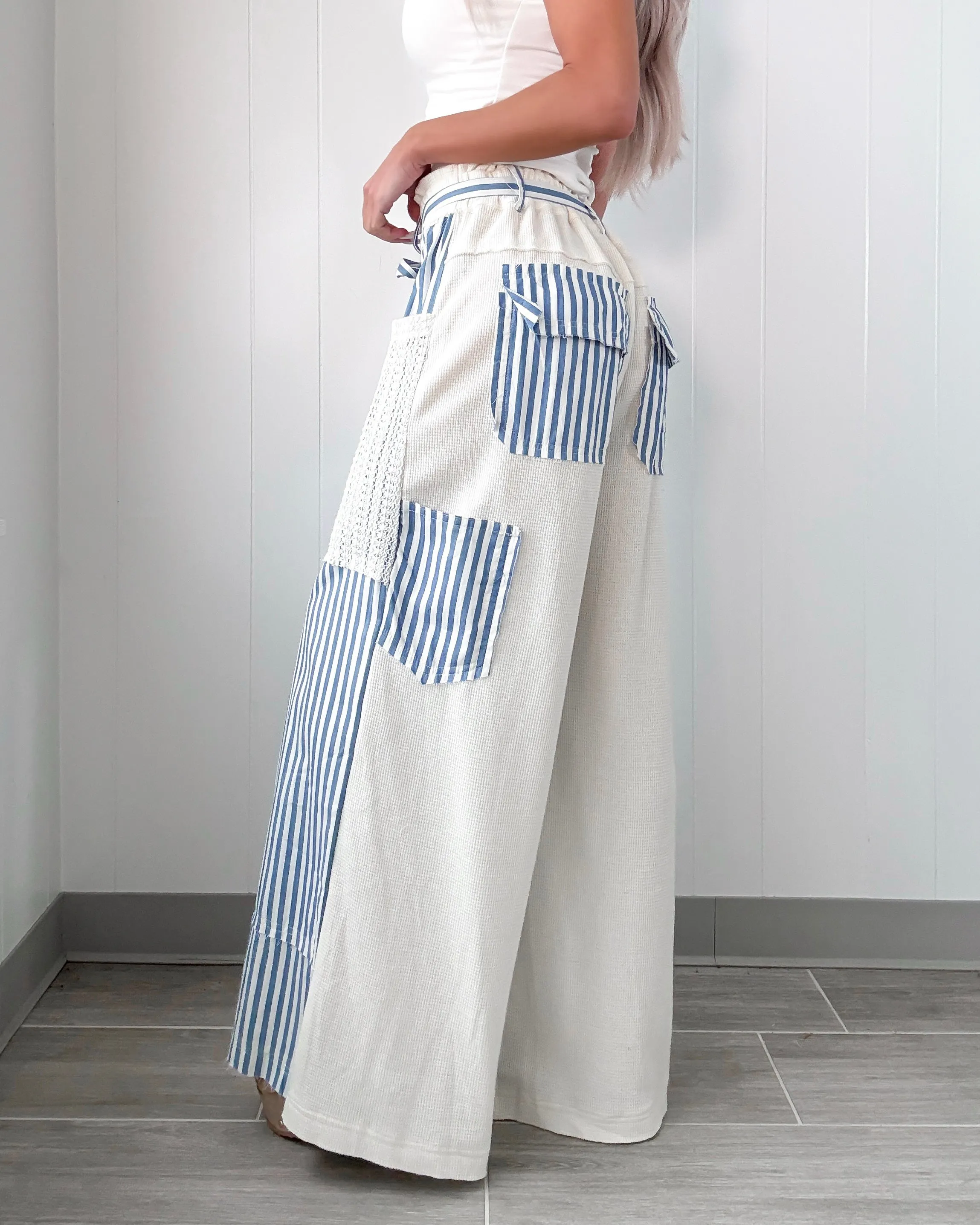 Straight Talker Streifenspitzenhose - Blau