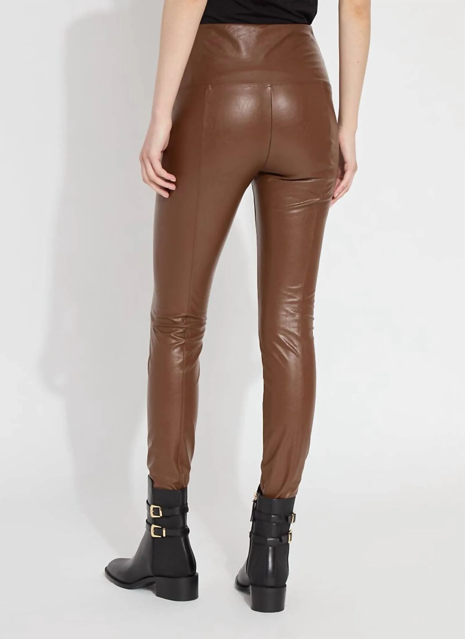 Strukturierte Lederleggings in Bisque