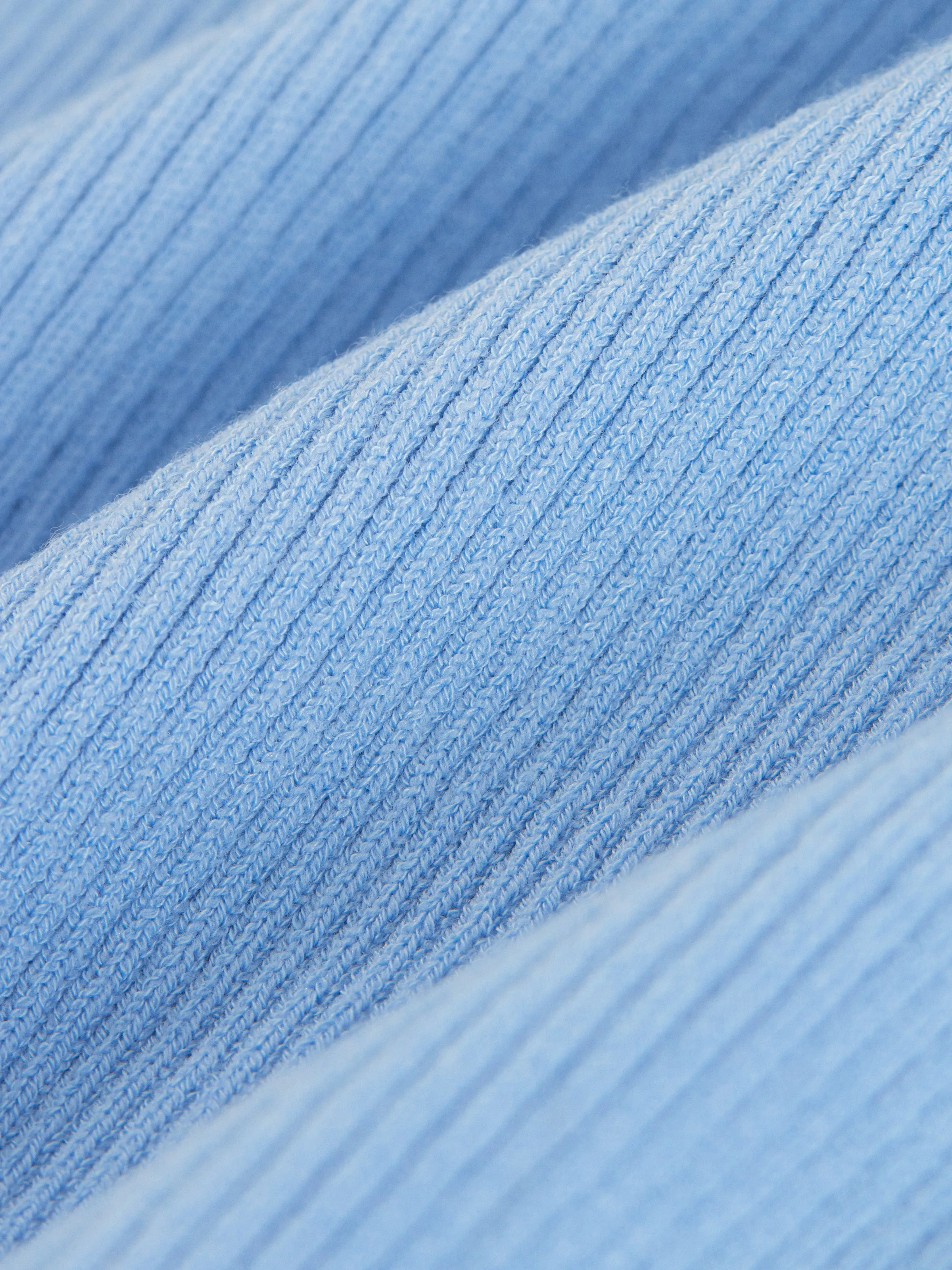 Der Knopf-Sweaterweste in Himmelblau