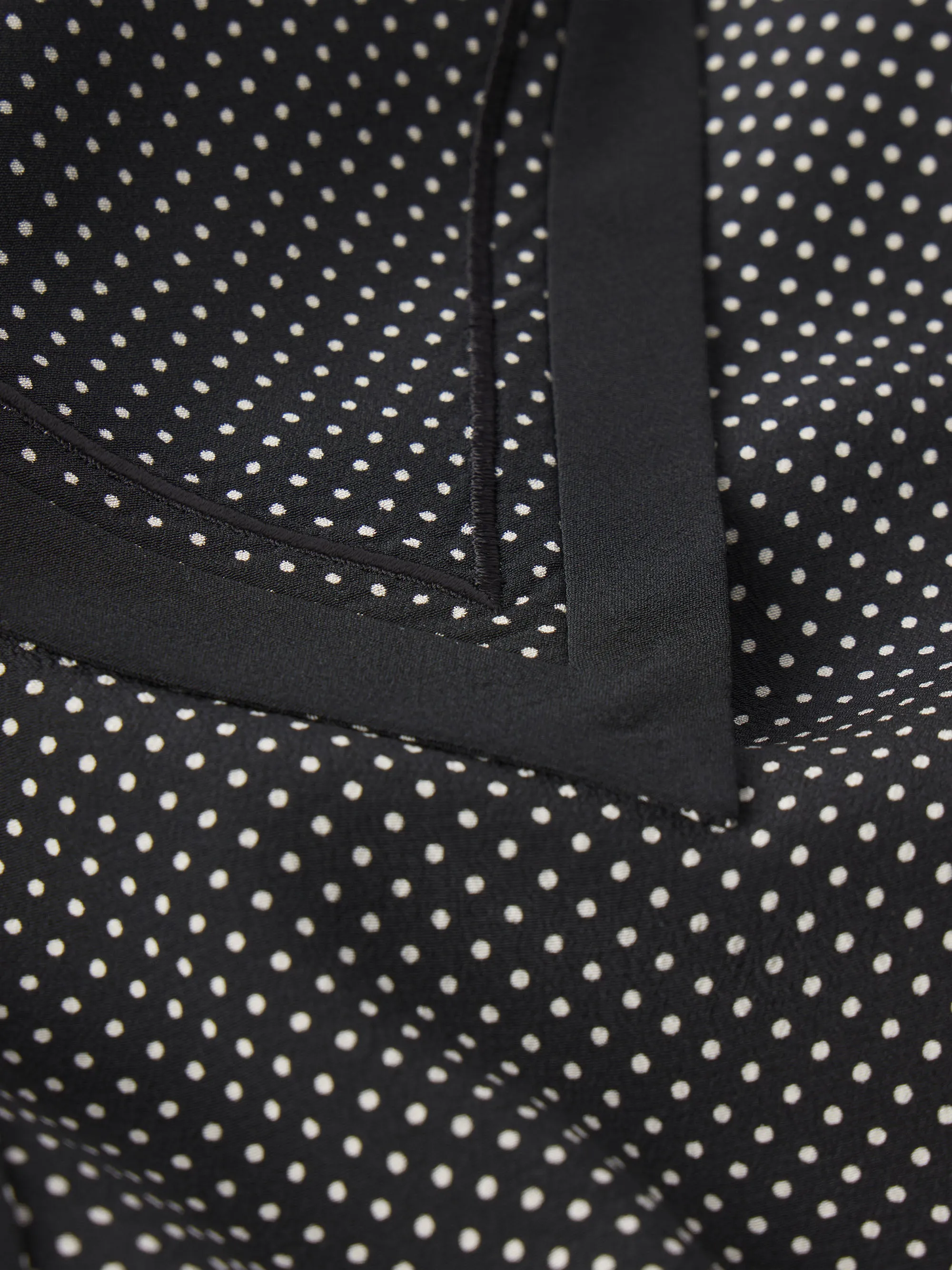 Die Polka-Dot-Sailor-Bluse -- Schwarz Multicolor