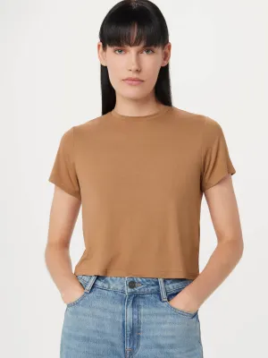 Das entspannte Fluid T-Shirt in Muskatnuss