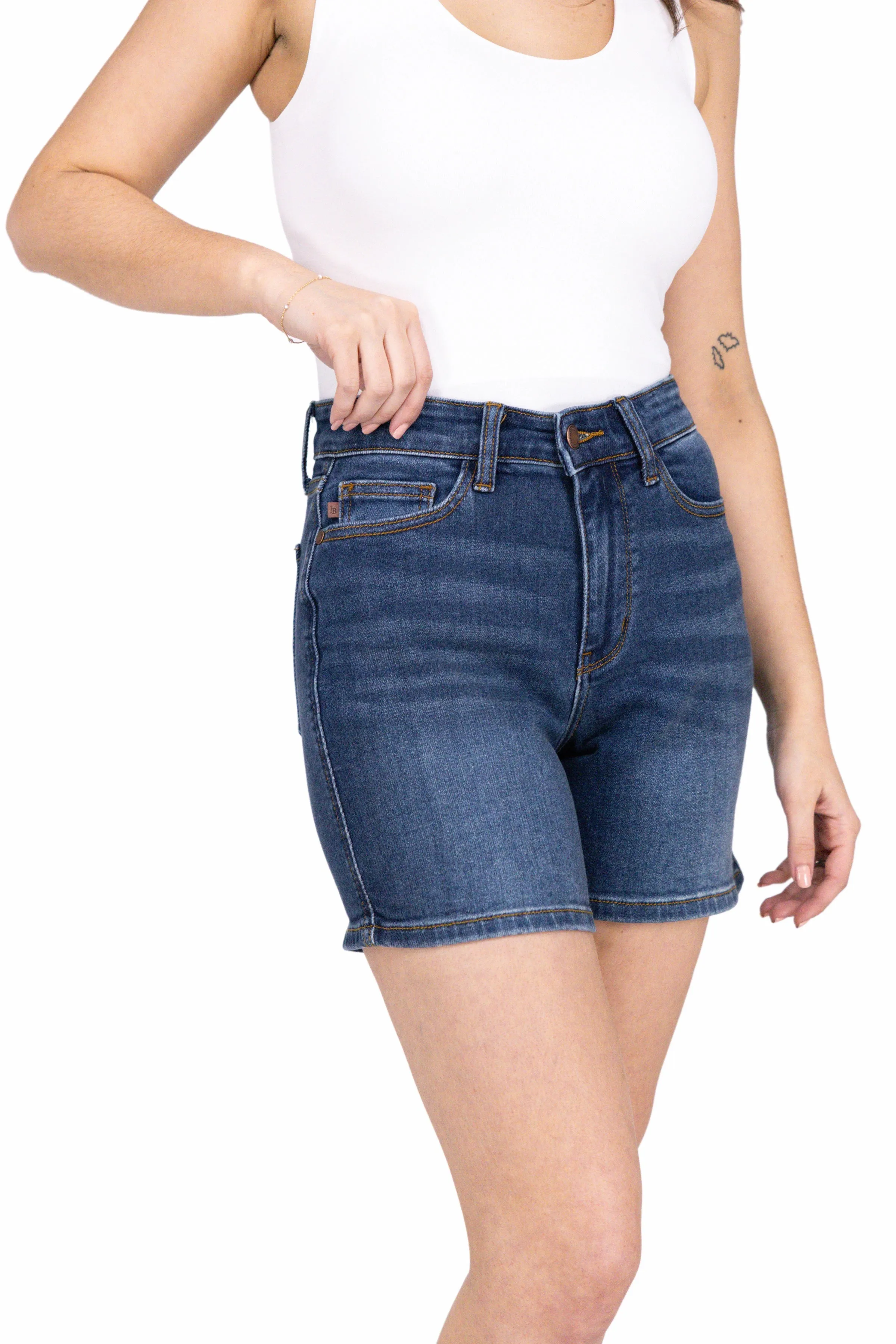 The Sutton von Judy Blue: High-Rise Denim Shorts mit Doppelknopf für Väter *Endverkauf*
