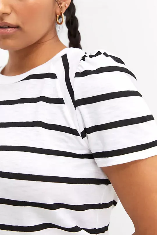 TLA Petite Streifen Puffärmel T-Shirt