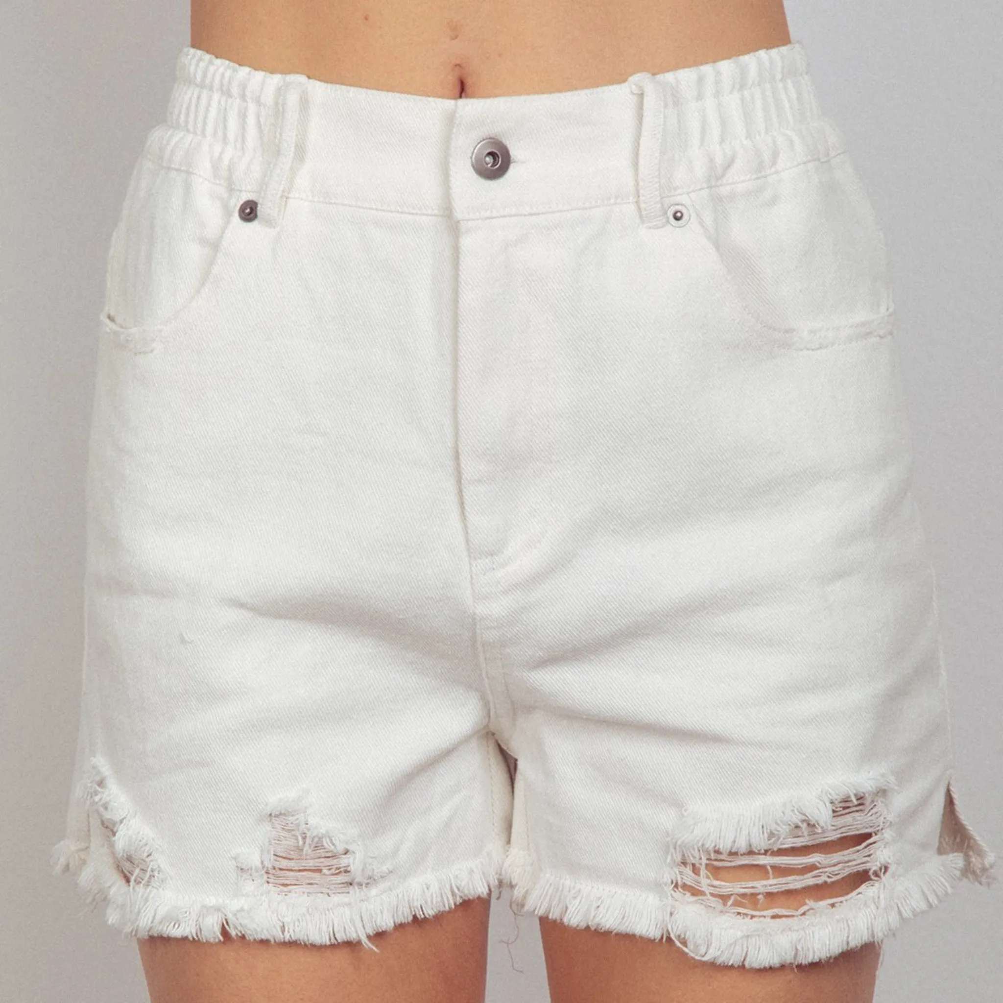 Very G Damen Weiße High-Waist Plissee Shorts