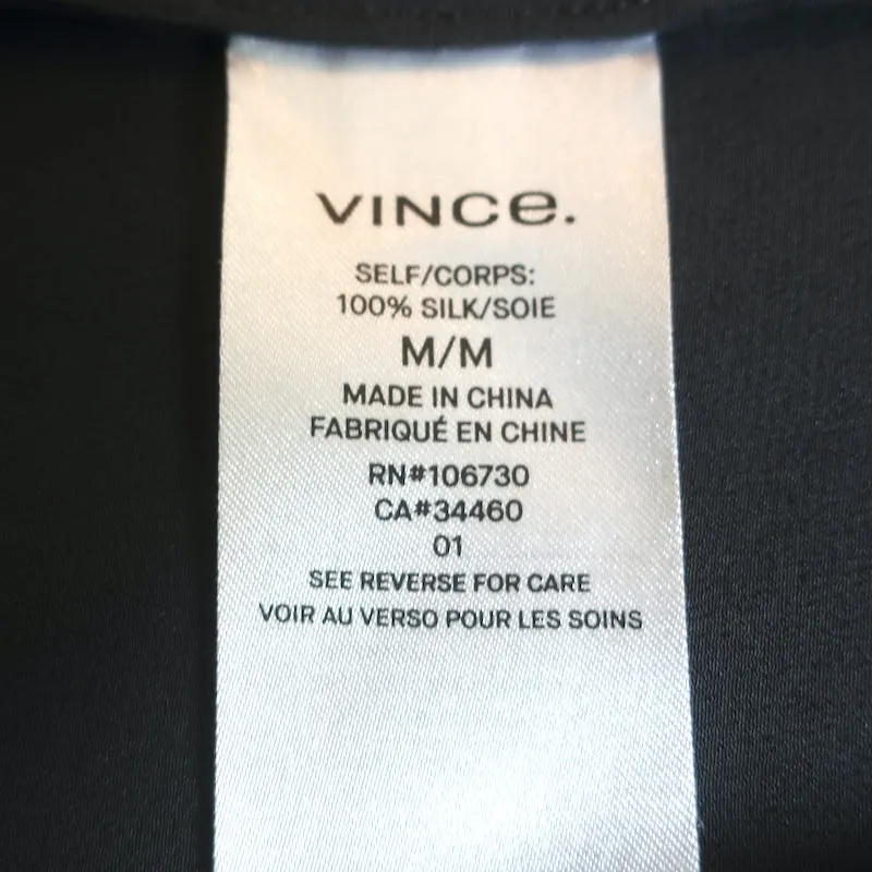 Vince Bluse mit Shirred-Ausschnitt in Kohlefarbenem Satin aus Seide, Größe Medium, Kurzarm