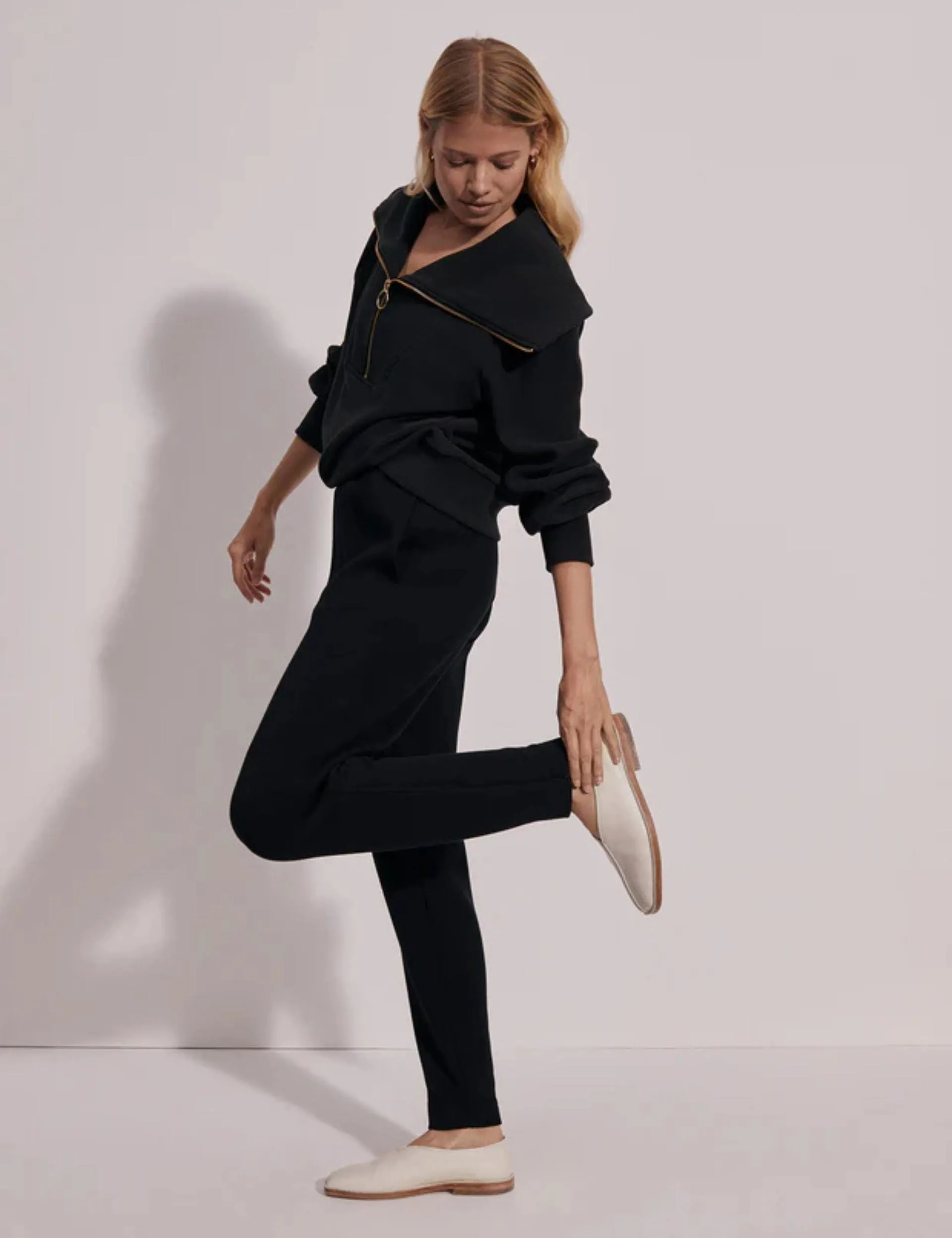 Vine Pullover - Schwarz